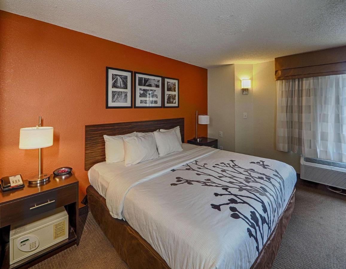 Sleep Inn & Suites Spring Lake - Fayetteville Near Fort Bragg Экстерьер фото